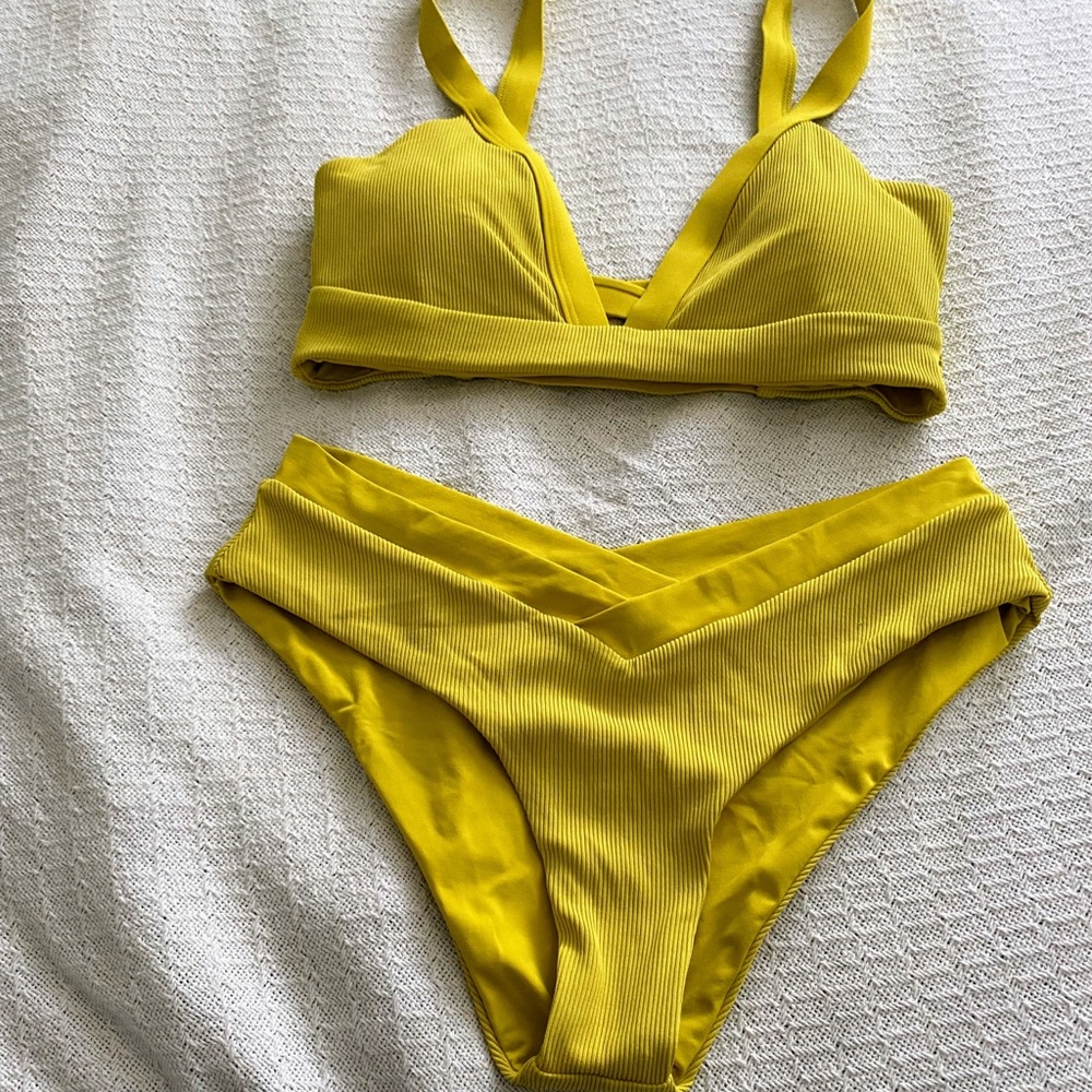L*Space Vera Top:: Size M :: Color Mustard Yellow :: Used once